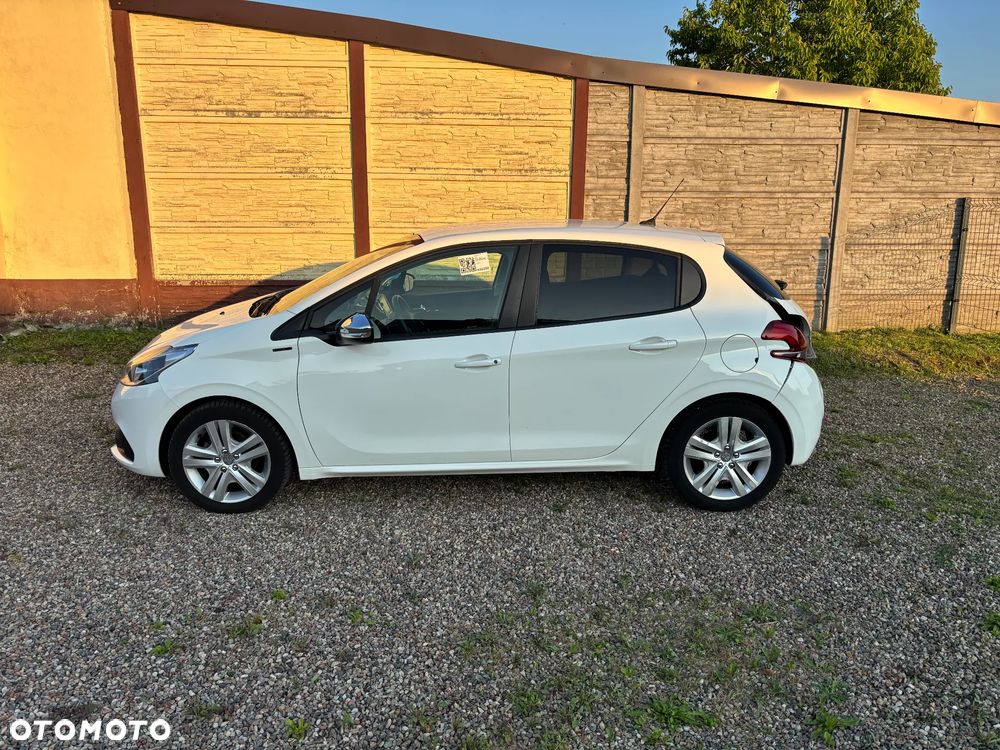 Peugeot 208 PureTech 82 Stop & Start Signature - 3