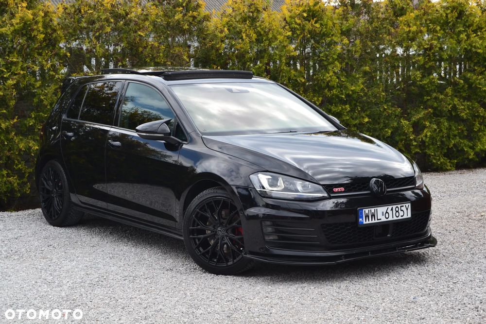 Volkswagen Golf 2.0 TDI BMT GTD DSG - 10