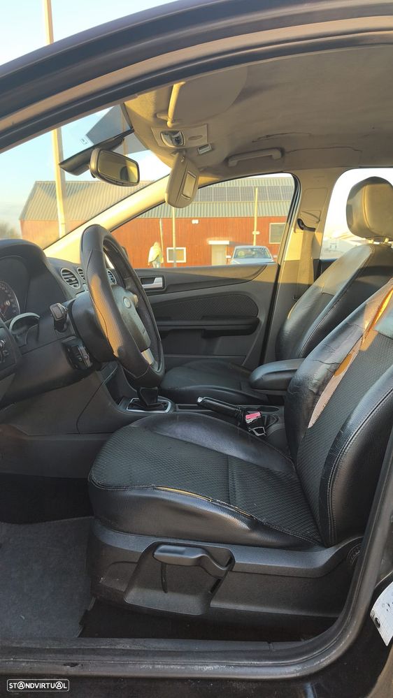 Ford Focus - 10