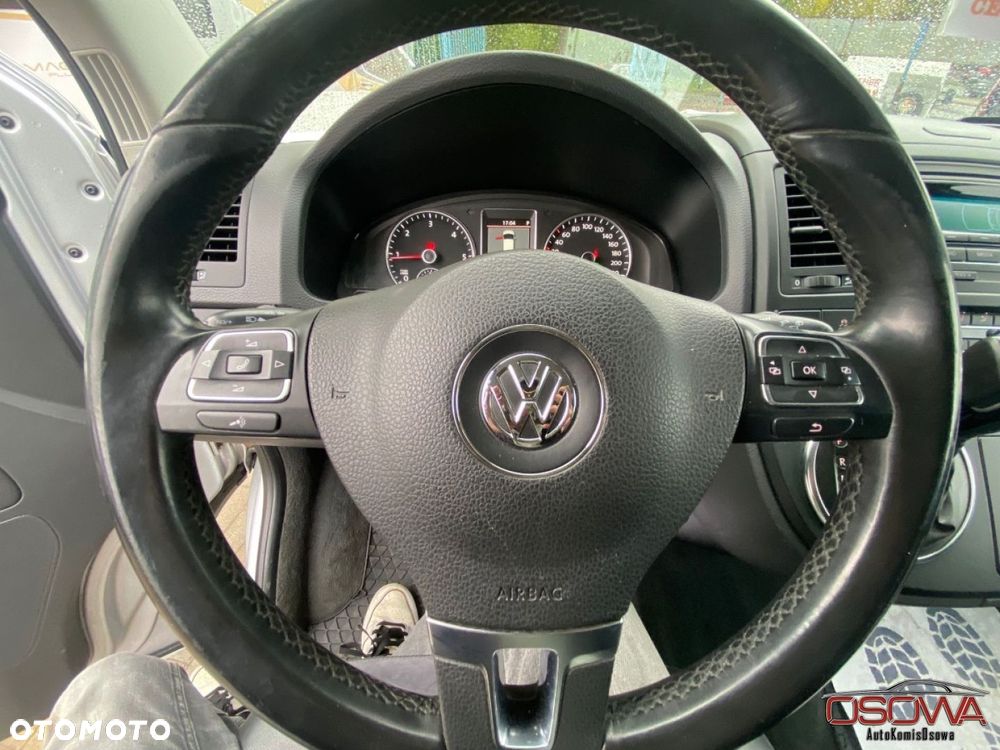 Volkswagen Multivan - 14
