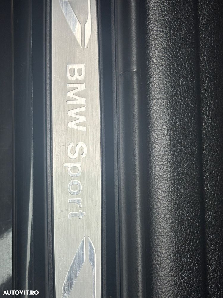 BMW Seria 3 320d xDrive - 25