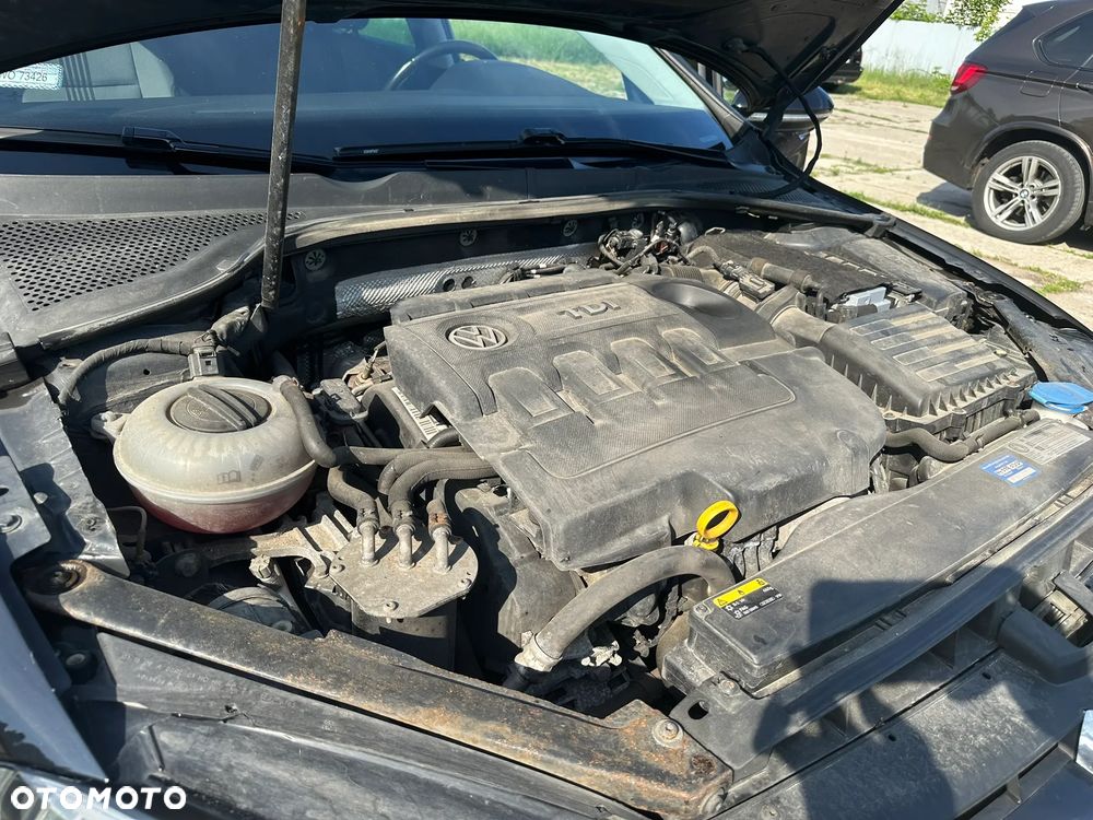 Volkswagen Golf 1.6 TDI BMT Highline DSG - 26