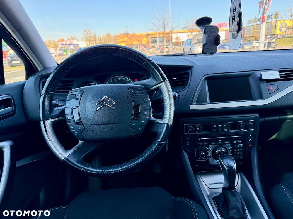 Citroën C5 2.0i 16V Exclusive Equilibre Navi - 17