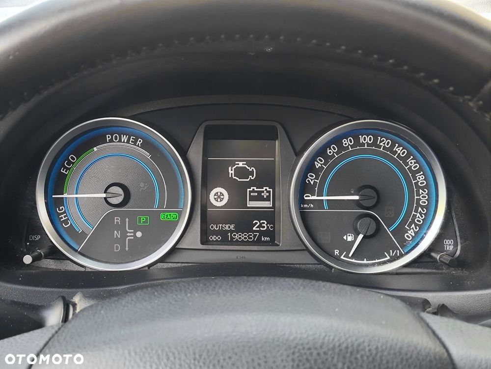 Toyota Auris 1.8 HSD Prestige NAVI - 25