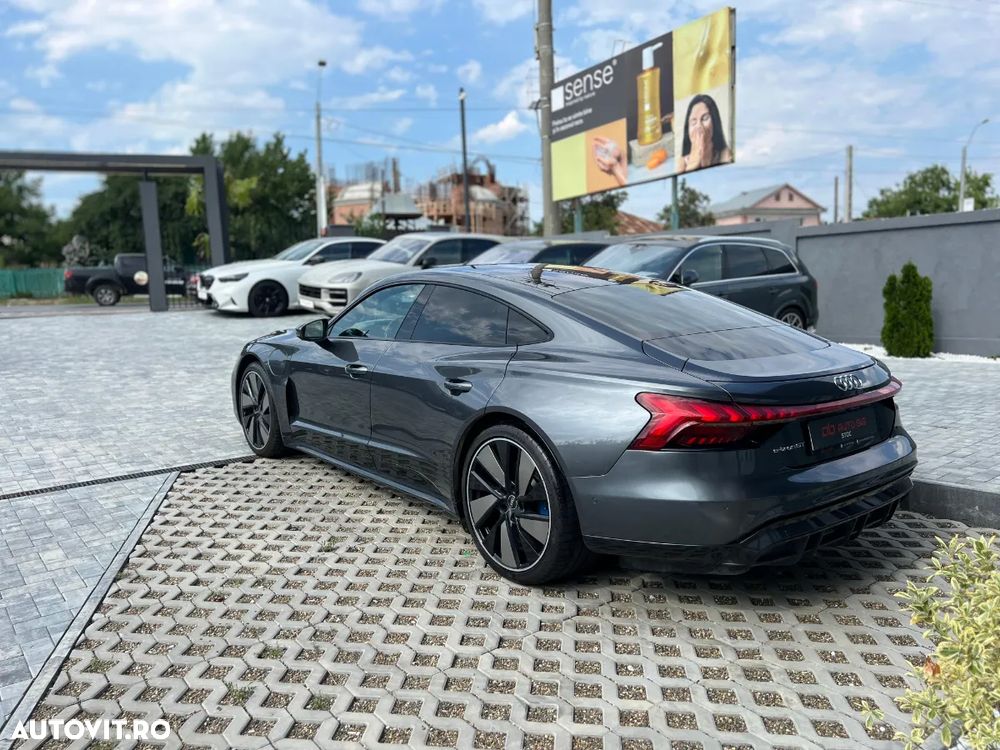 Audi e-tron GT 60 quattro - 7
