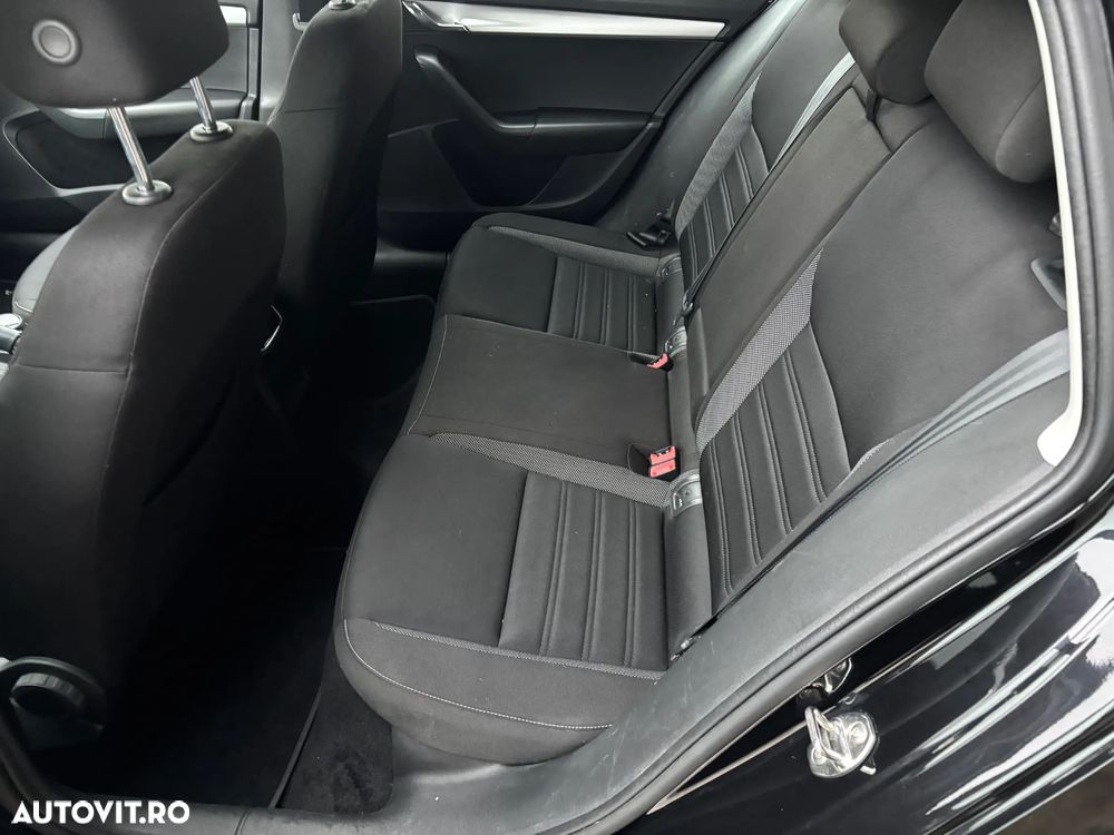 Skoda Octavia Combi Diesel 1.6 TDI Ambition - 34