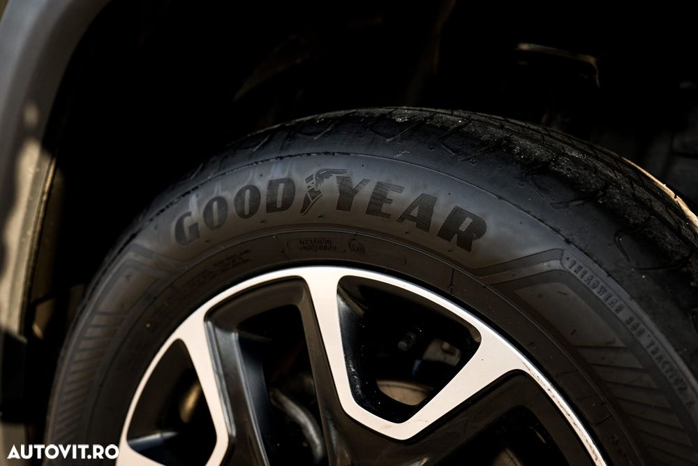 Jeep Compass 2.0 M-Jet 4x4 AT9 Low Trailhawk - 23