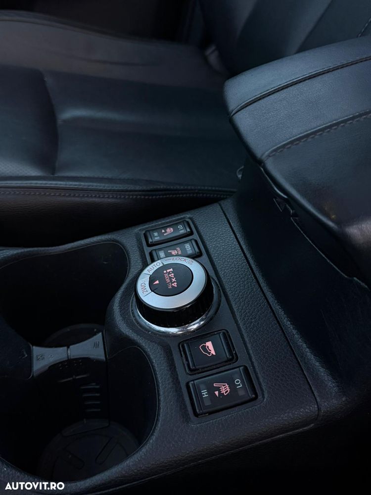 Nissan X-Trail 2.0D XTRONIC Start/Stop 4x4-i Tekna - 12