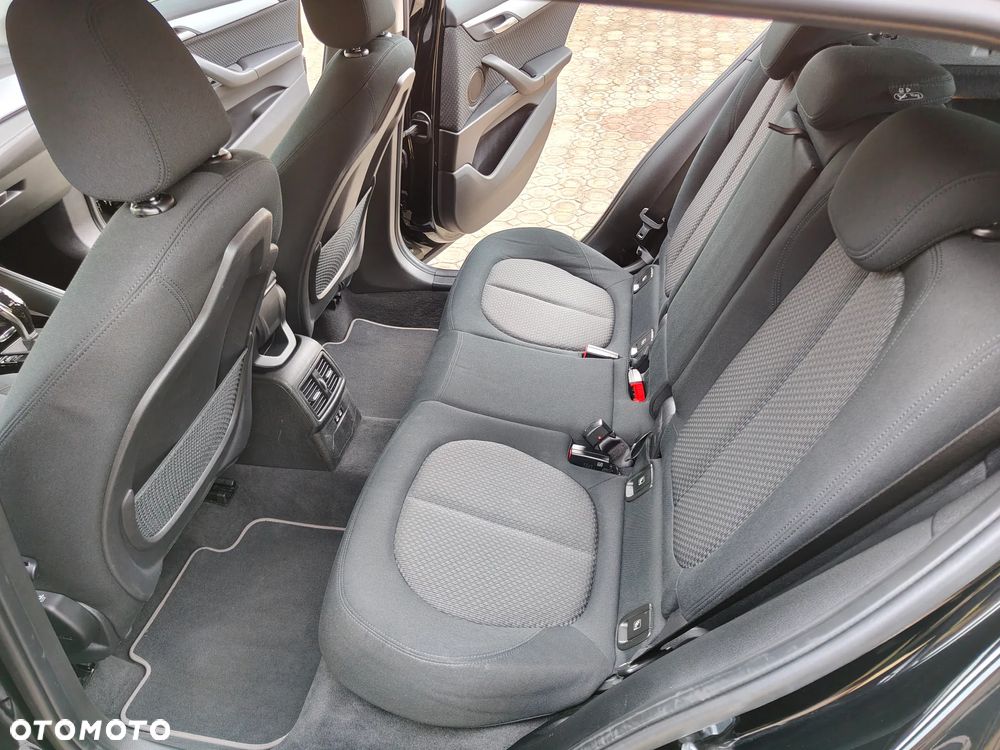 BMW X2 - 25