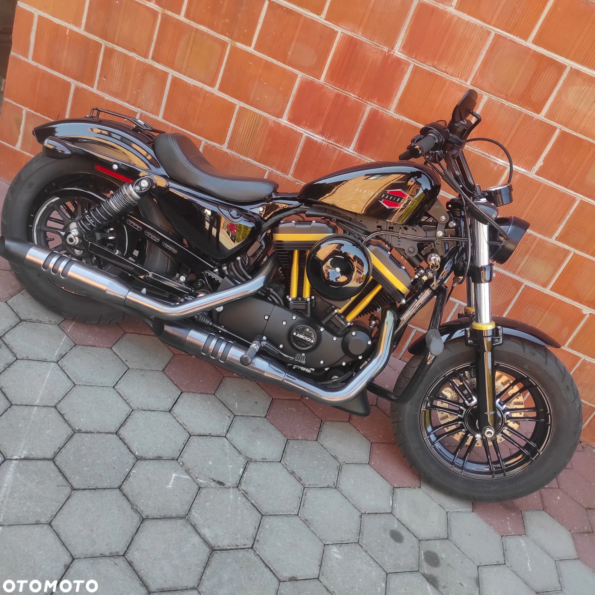 Harley-Davidson Sportster Forty-Eight - 1