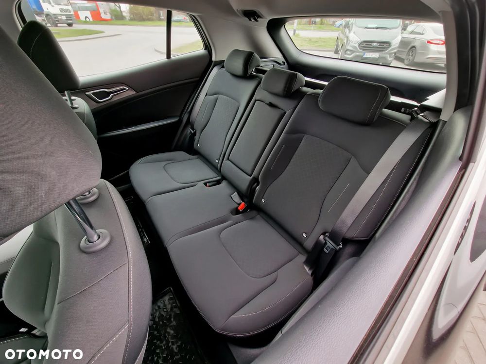Kia Sportage 1.6 T-GDI MHEV M 2WD DCT - 19
