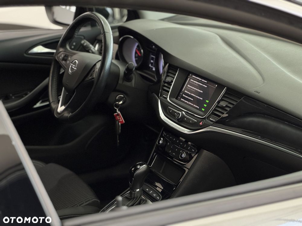 Opel Astra - 38