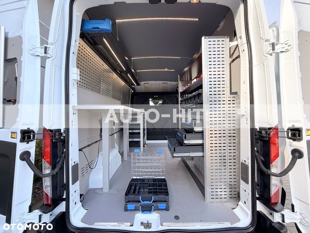 Ford Transit - 6