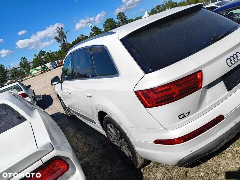 Audi Q7 - 4