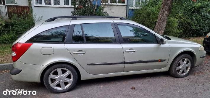 Renault Laguna - 1