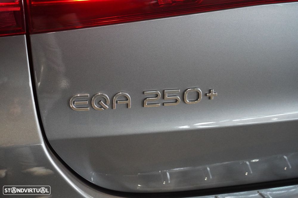 Mercedes-Benz EQA 250+ Edition - 41