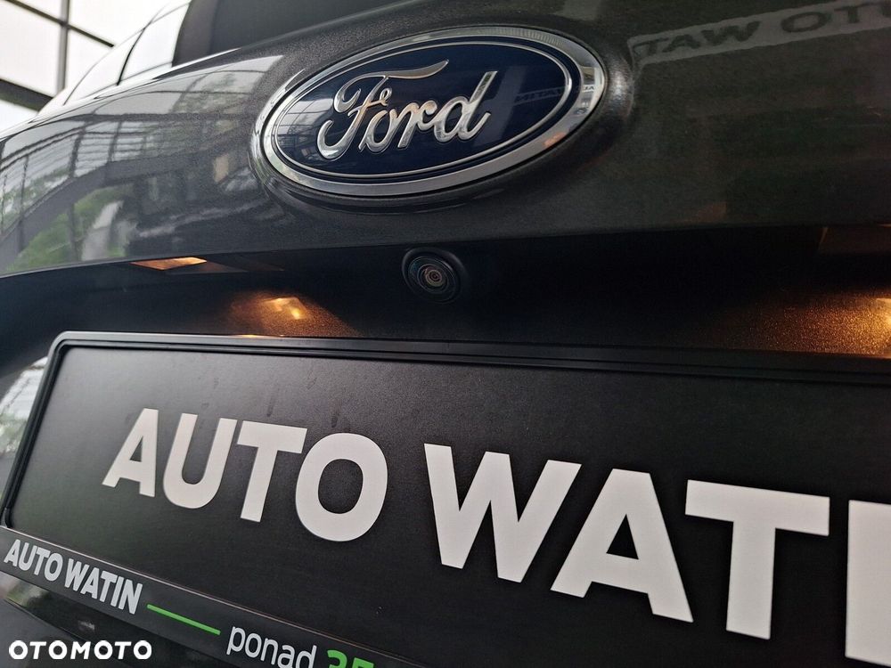 Ford Kuga - 13