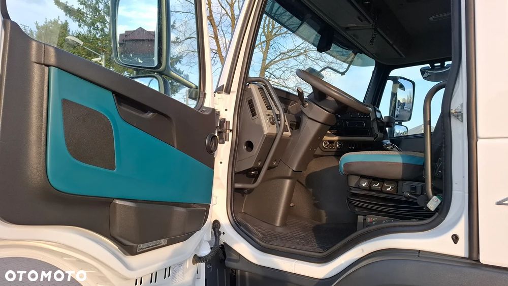 Volvo FM 430 / PEŁNY ADR / HYDRAULIKA + PRZYSTAWKA DO KOMPRESORA / MASA WŁASNA 6620 kg - 22