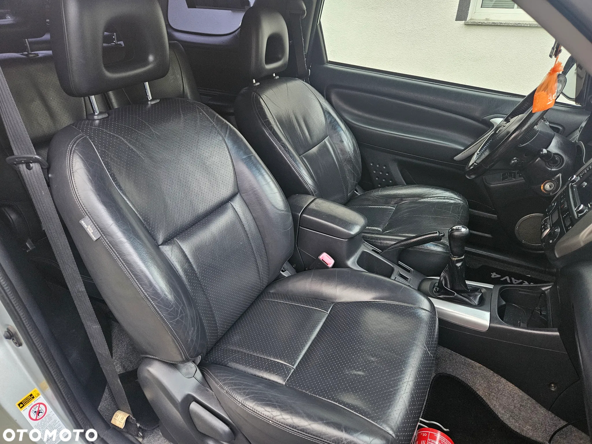 Toyota RAV4 - 9