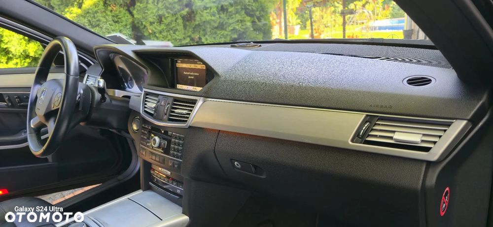 Mercedes-Benz Klasa E - 3