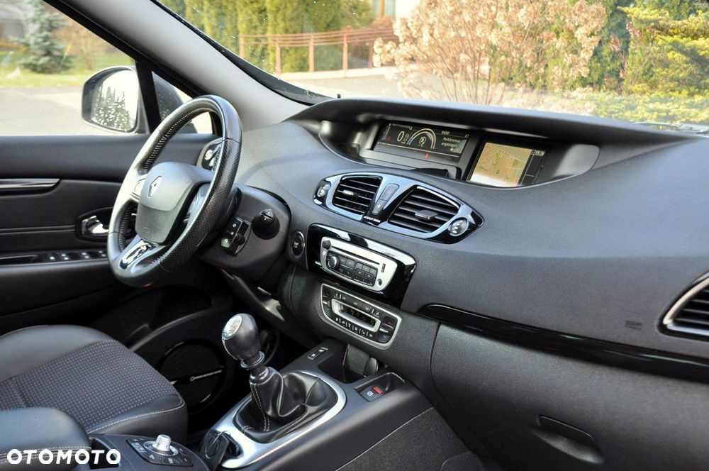 Renault Scenic - 18