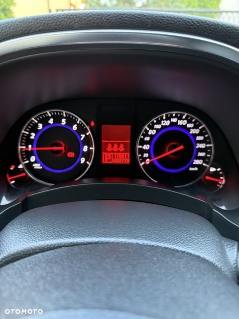 Infiniti FX - 5
