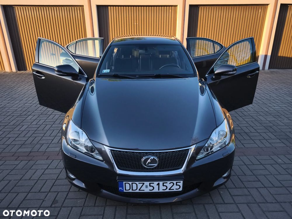 Lexus IS 250 F Sport - 17