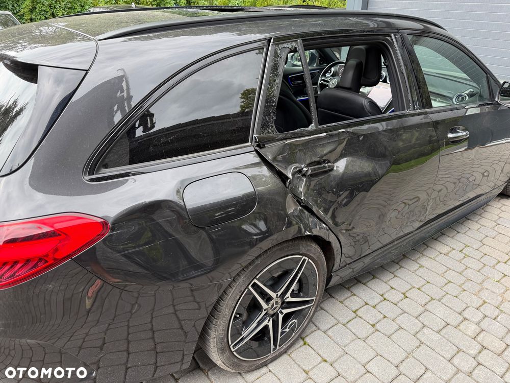 Mercedes-Benz Klasa C 300 mHEV 4-Matic AMG - 8