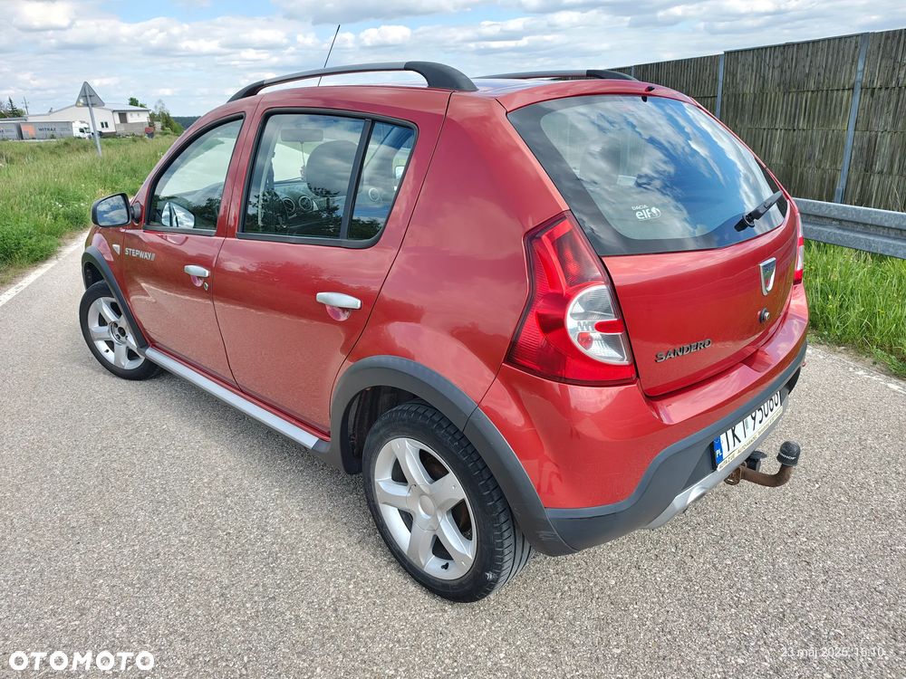 Dacia Sandero Stepway 1.6 - 2