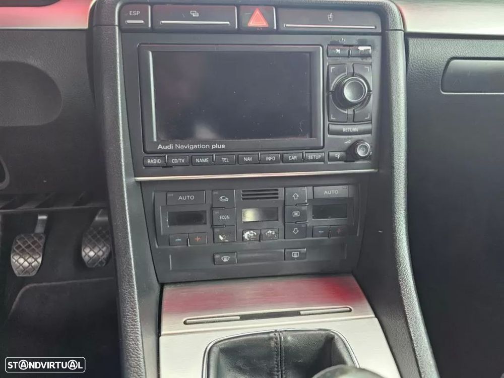 Audi A4 Avant 2.0 TDi S Edition S-line - 11