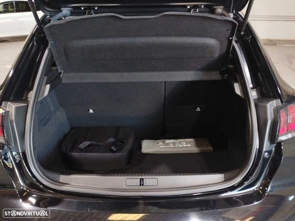 Peugeot e-208 50 kWh Active Pack - 18