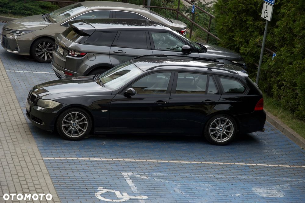 BMW Seria 3 - 29