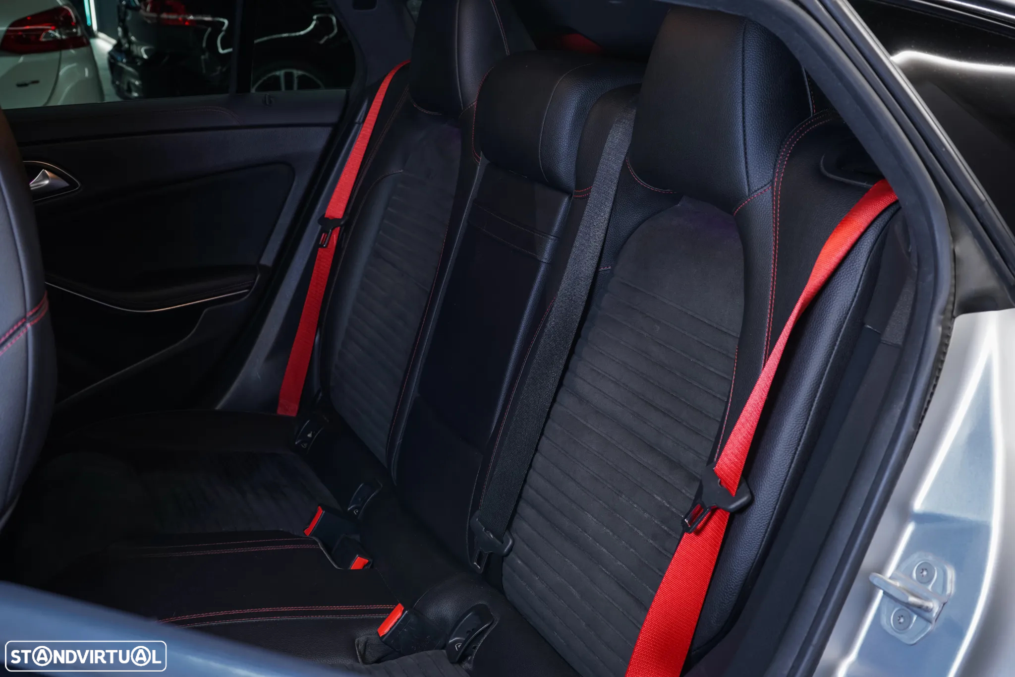 Mercedes-Benz CLA 45 AMG Shooting Brake 4-Matic - 18
