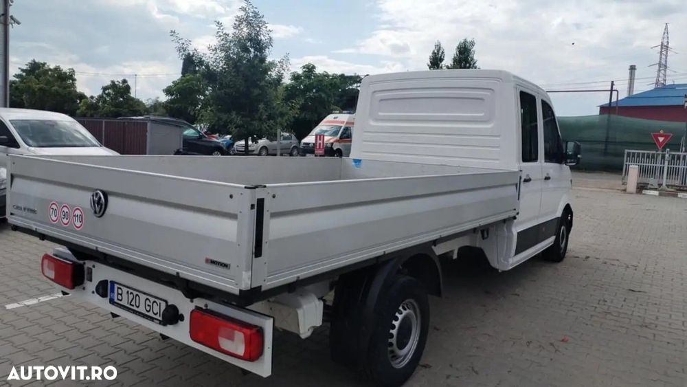 Volkswagen Crafter Dokka 4MOTION - 3