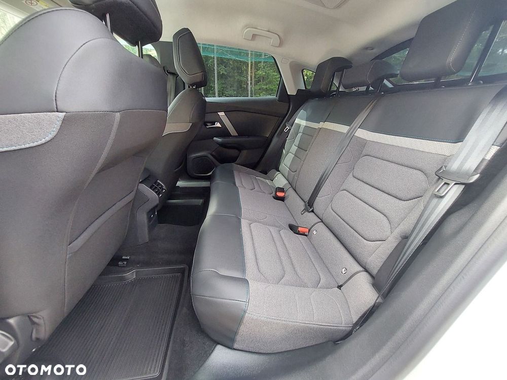 Citroën C4 1.2 PureTech Plus S&S - 11