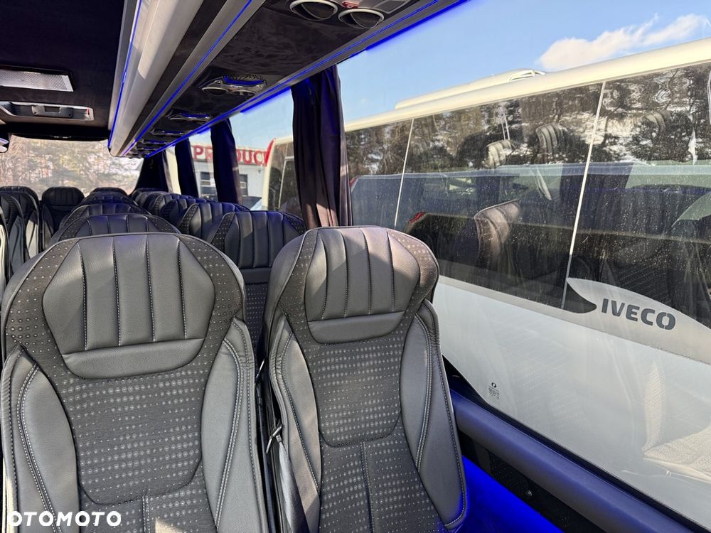 Iveco Daily 70C21 Turism Revolution ERENER 33+1+1 miejsc 2 X NOWY - 16