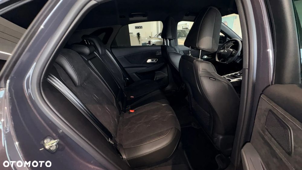 DS Automobiles DS 7 Crossback - 11