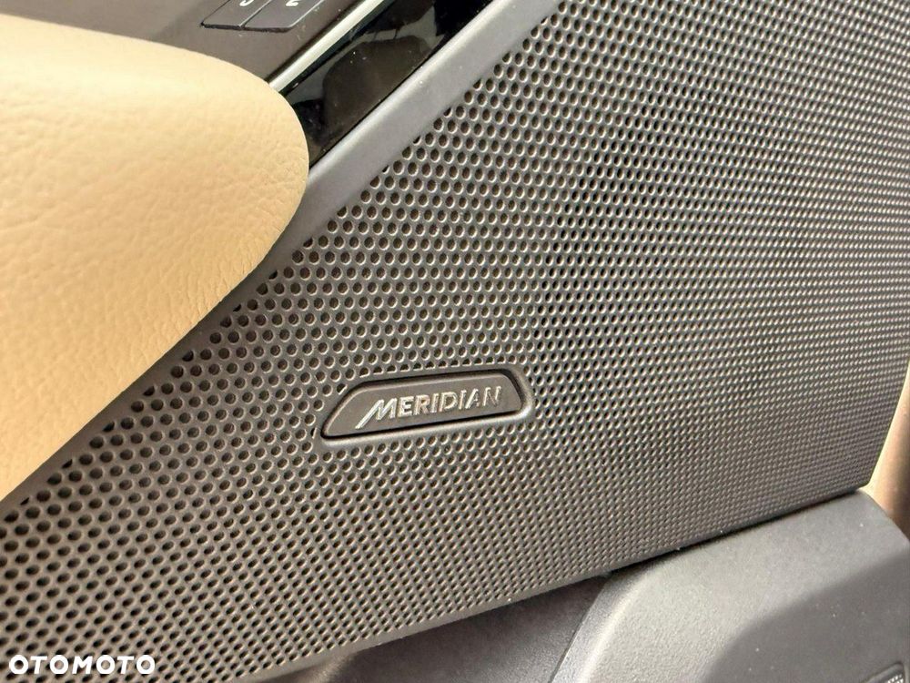 Land Rover Range Rover Velar 2.0 SD4 R-Dynamic S - 23