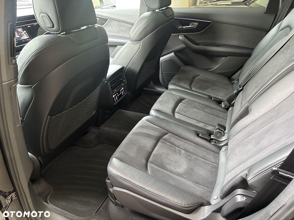 Audi Q7 - 31