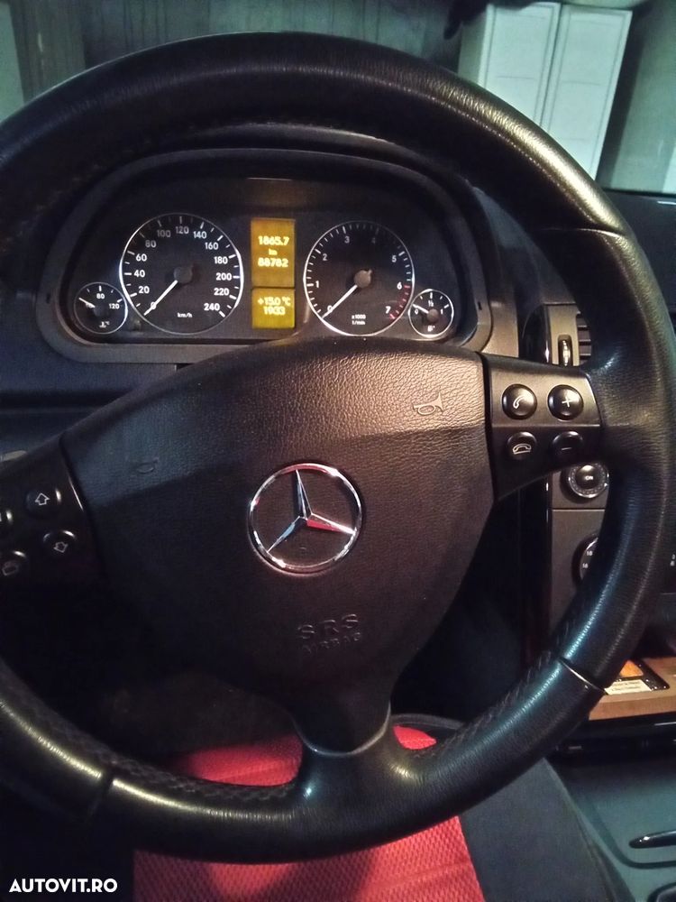 Mercedes-Benz A 150 - 2