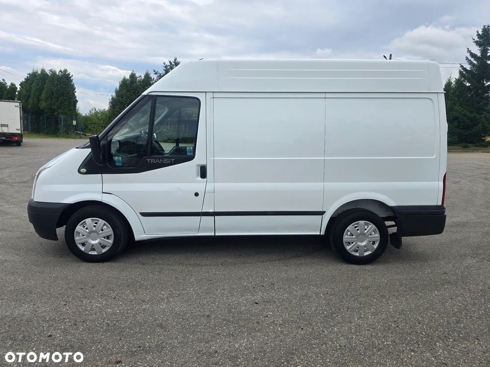 Ford Transit - 4