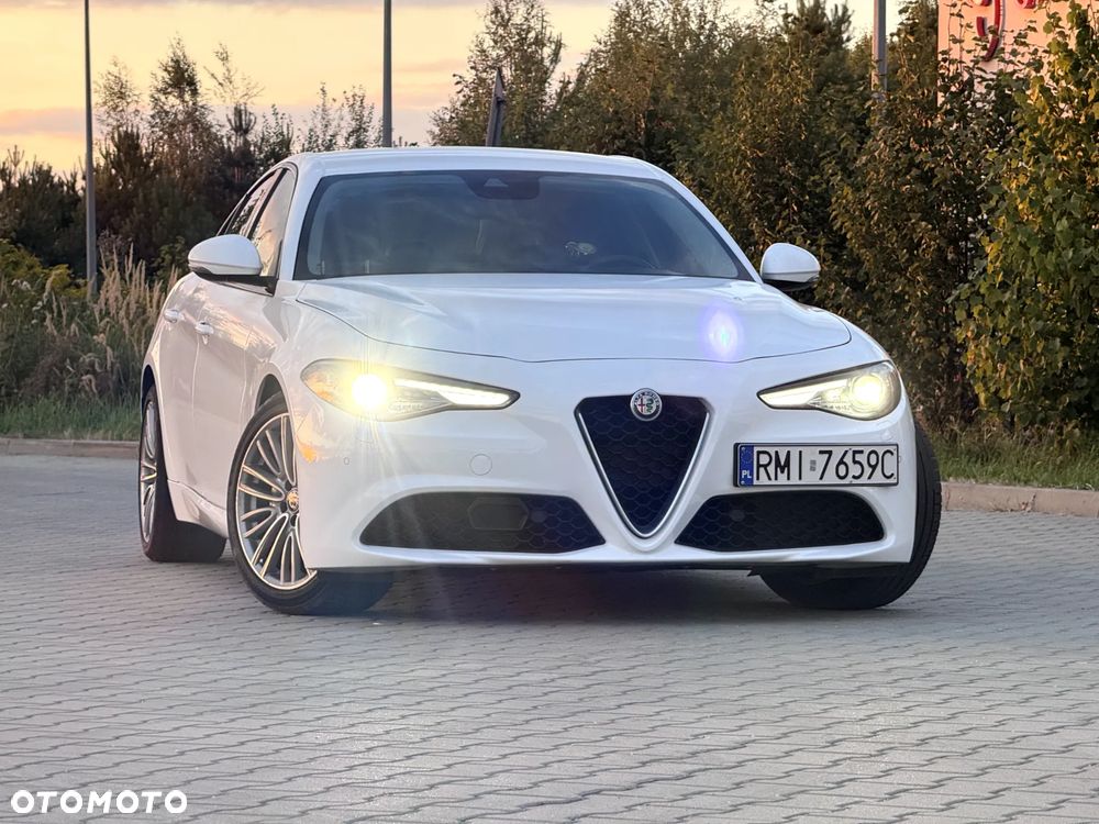 Alfa Romeo Giulia 2.2 Diesel AT8 Super - 1