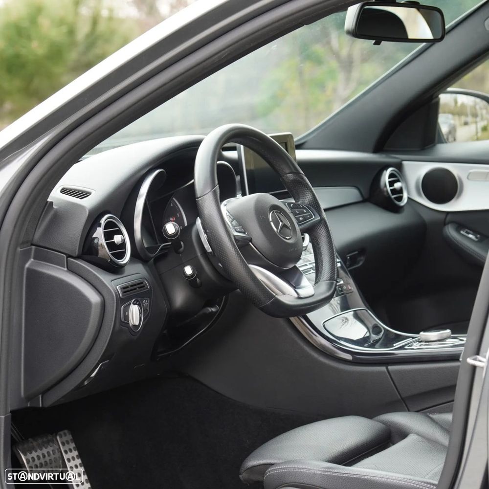 Mercedes-Benz C 220 — fotografia 16