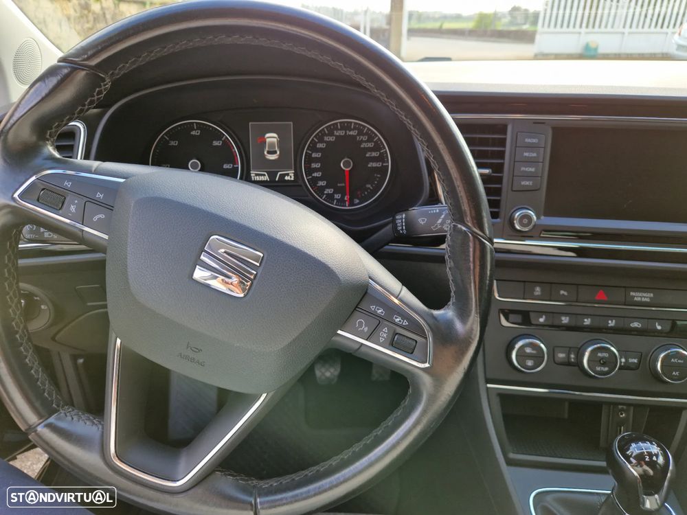 SEAT Leon ST 2.0 TDI DPF Style - 13