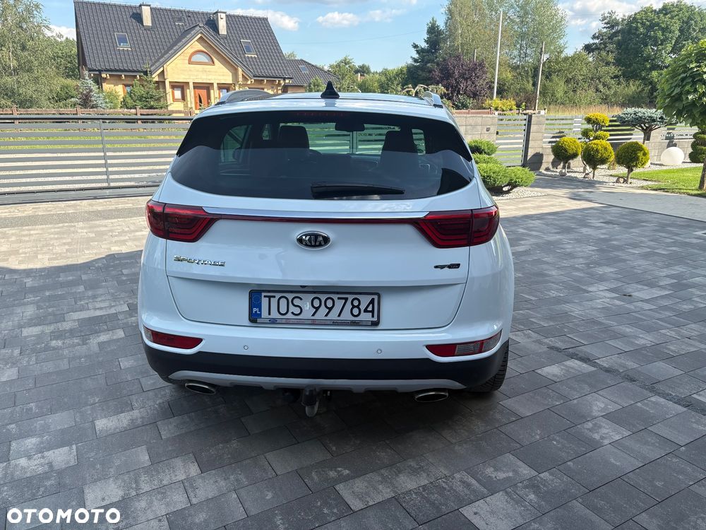 Kia Sportage 2,0 CRDI AWD GT Line - 7