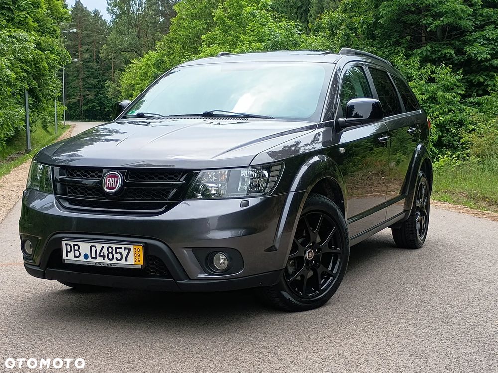 Fiat Freemont 2.0 Multijet Black Code AWD - 3