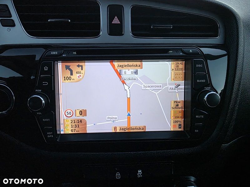 Kia Ceed - 15