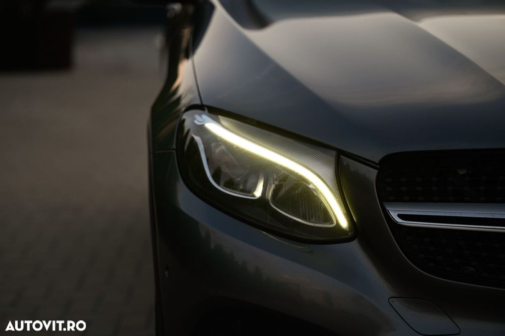 Mercedes-Benz GLC 220 d 4MATIC 9G-TRONIC - 11