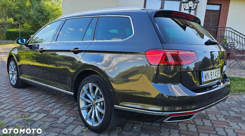 Volkswagen Passat 2.0 TDI EVO Elegance - 7
