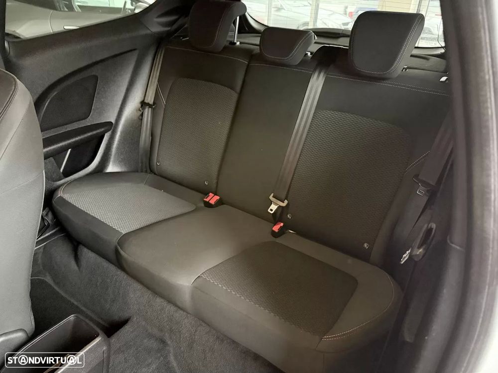 Ford Fiesta 1.0 T EcoBoost STLine - 32